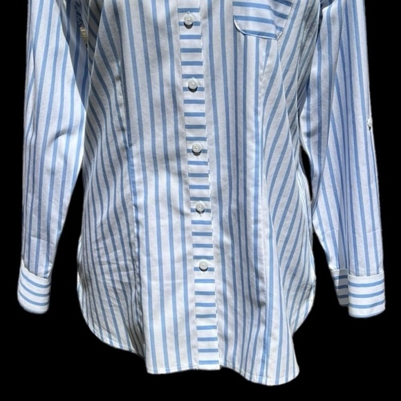 🌻Chico's Blue & White Striped No-Iron Collared Button-Down Shirt Size Small - Picture 3 of 12